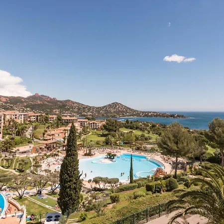 Le Village De Cap Esterel - Maeva - Vue 2 Pieces 4 Personnes - Prestige - Super Mae-2171 *