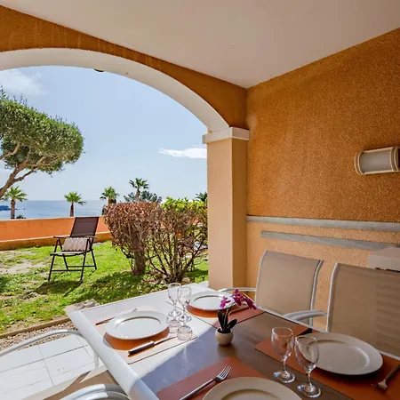 Le Village De Cap Esterel - Maeva - Vue 2 Pieces 4 Personnes - Prestige - Super Mae-2171 *