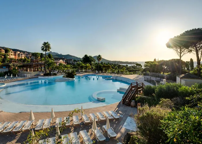 Le Village De Cap Esterel - Maeva - Vue 2 Pieces 4 Personnes - Prestige - Super Mae-2171